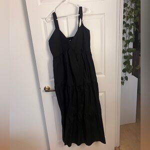 Steve Madden Black Tiered Maxi Dress - Sleeveless V-Neck